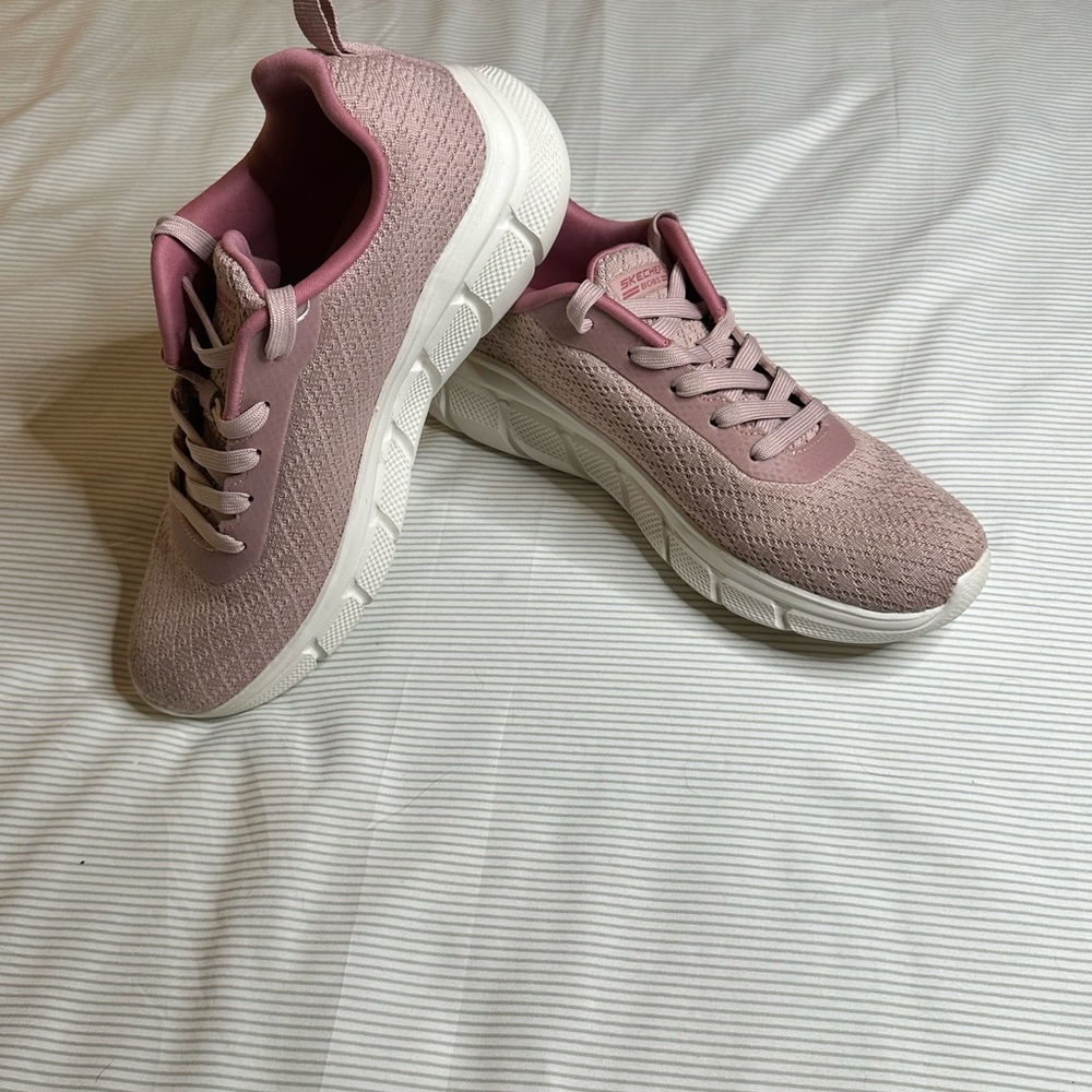 Skechers Women's BOBS Sport B Flex - Quick Pivot Sneaker Size 8 Blush Pink